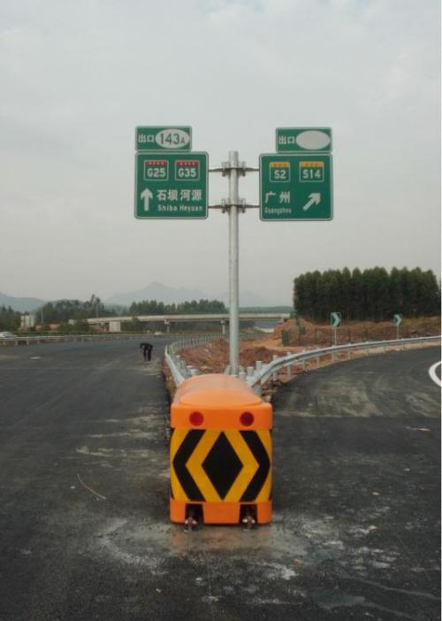 溧阳市导向防撞垫